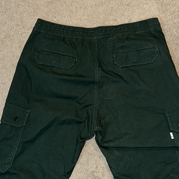 Men’s Levi’s joggers - Picture 7 of 8
